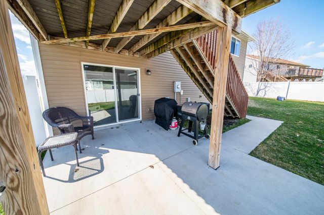 4820 Spire Lane NW, Rochester, MN 55901