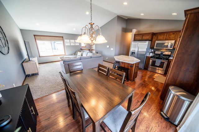 4820 Spire Lane NW, Rochester, MN 55901
