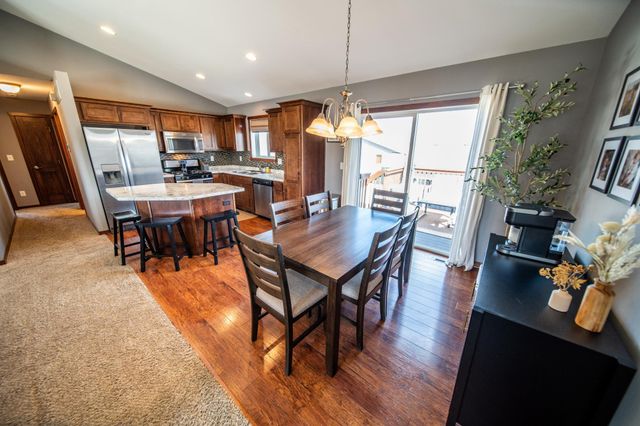 4820 Spire Lane NW, Rochester, MN 55901
