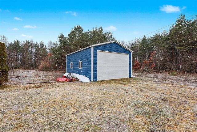 14252 128th Avenue, Grand Haven, MI 49417