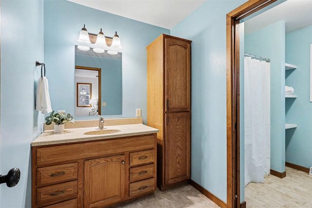 14252 128th Avenue, Grand Haven, MI 49417