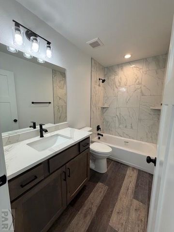 736 E Heron Dr, Pueblo West, CO 81007