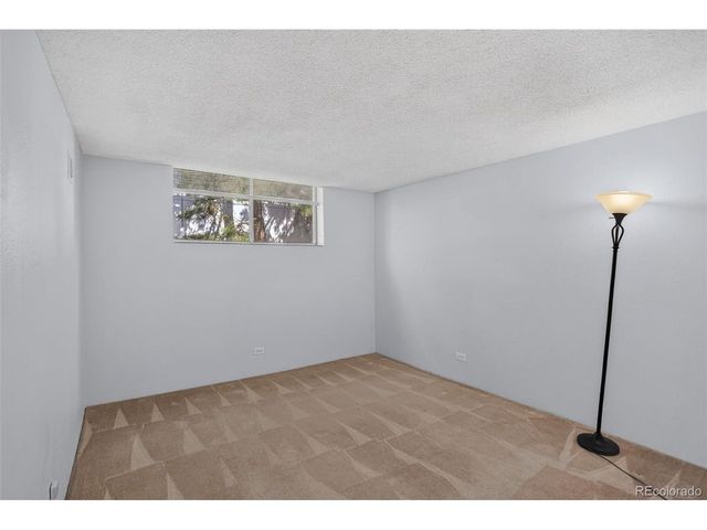 2375 S Linden Ct 116, Denver, CO 80222