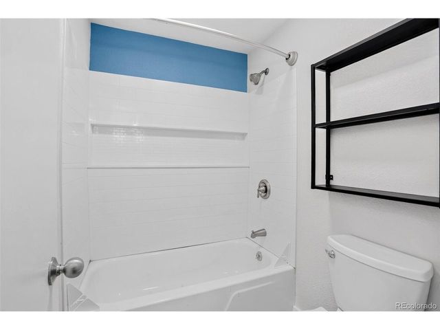 2375 S Linden Ct 116, Denver, CO 80222