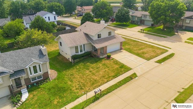 3431 Faye Drive, Bellevue, NE 68123