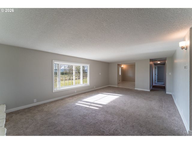 10001 Se AMITY-DAYTON Hwy, Mc Minnville, OR 97128