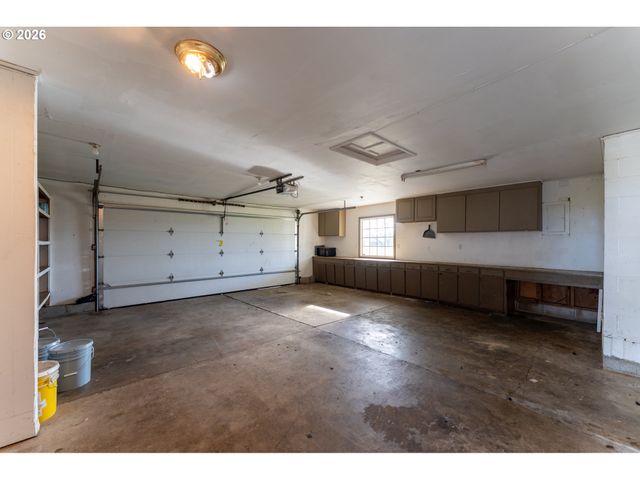 10001 Se AMITY-DAYTON Hwy, Mc Minnville, OR 97128