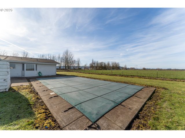 10001 Se AMITY-DAYTON Hwy, Mc Minnville, OR 97128