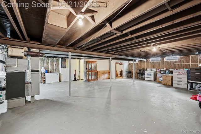 28326 Alden Street, Madison Heights, MI 48071