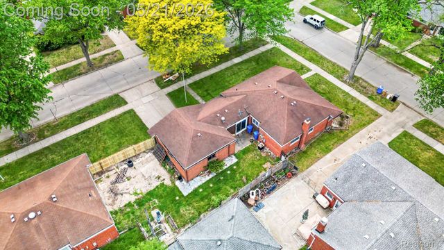 28326 Alden Street, Madison Heights, MI 48071