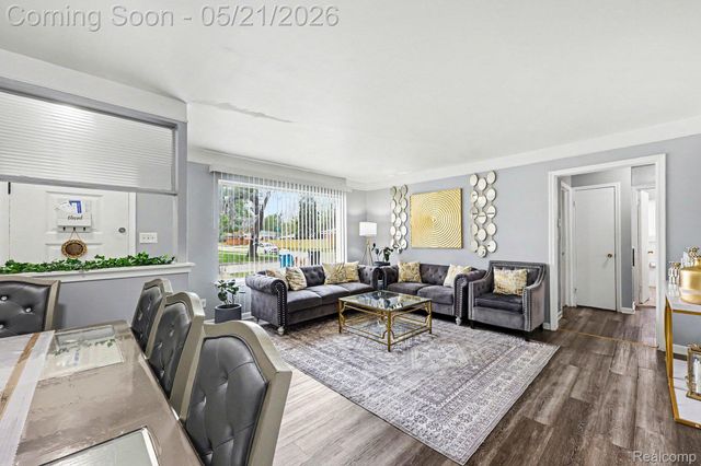 28326 Alden Street, Madison Heights, MI 48071