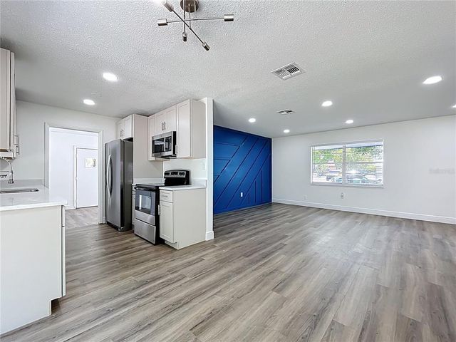 1307 JEAN COURT, Eustis, FL 32726