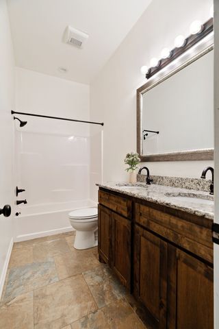 821 County Road 43830, Paris, TX 75462