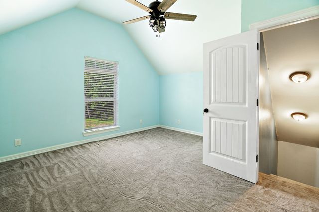 821 County Road 43830, Paris, TX 75462