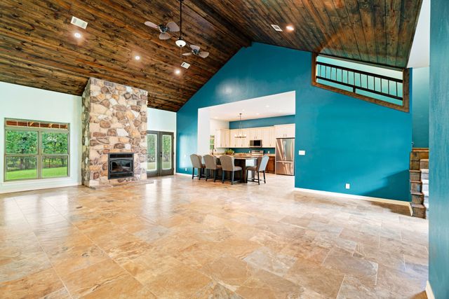 821 County Road 43830, Paris, TX 75462