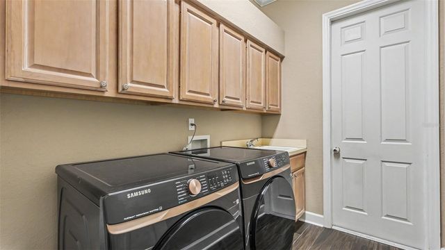 1801 SANDHILL LANE, Winter Haven, FL 33884
