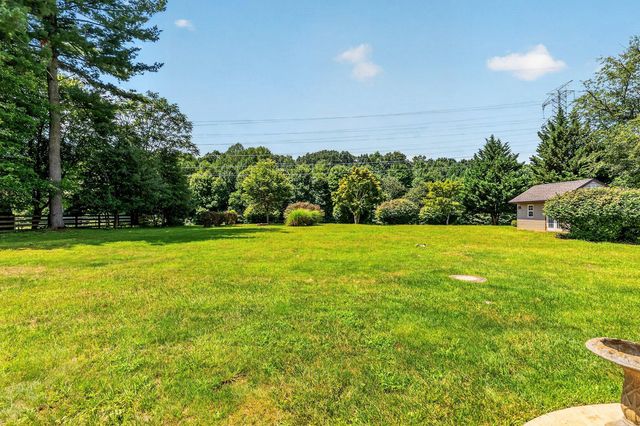 8 TREE FARM CT, Glen Arm, MD 21057