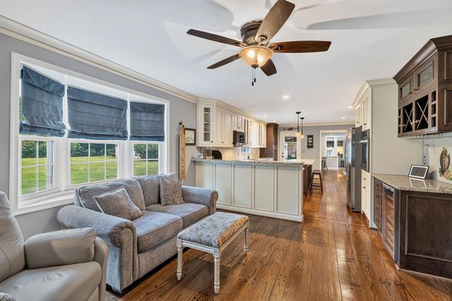 8 TREE FARM CT, Glen Arm, MD 21057