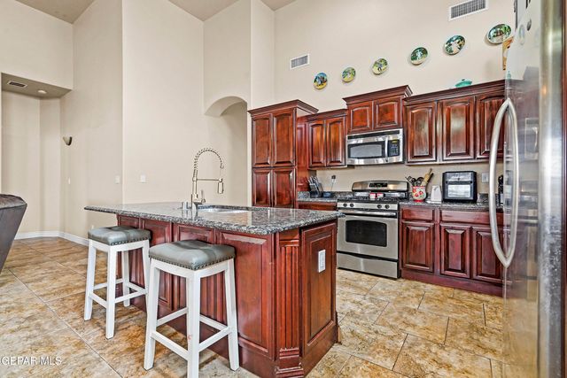 11536 CHARLES BOYLE Place, El Paso, TX 79934