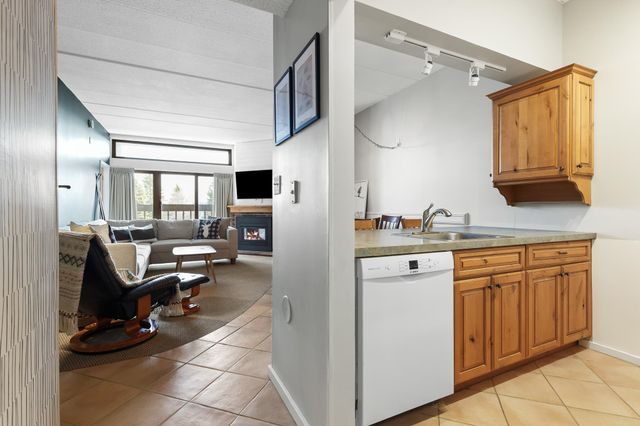 201 Old Mill Road A7, Killington, VT 05751