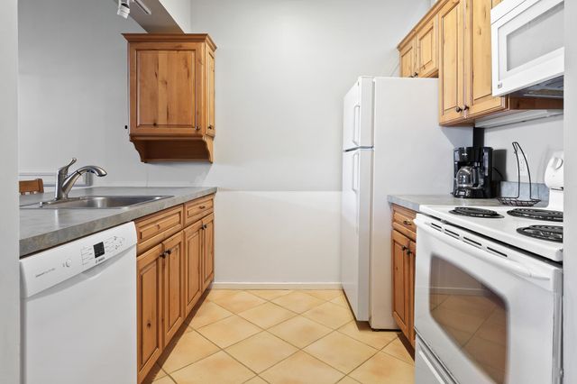 201 Old Mill Road A7, Killington, VT 05751