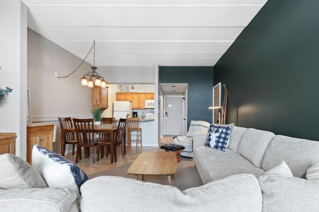 201 Old Mill Road A7, Killington, VT 05751