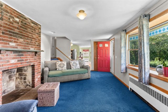 1356 S Broadway, East Providence, RI 02914
