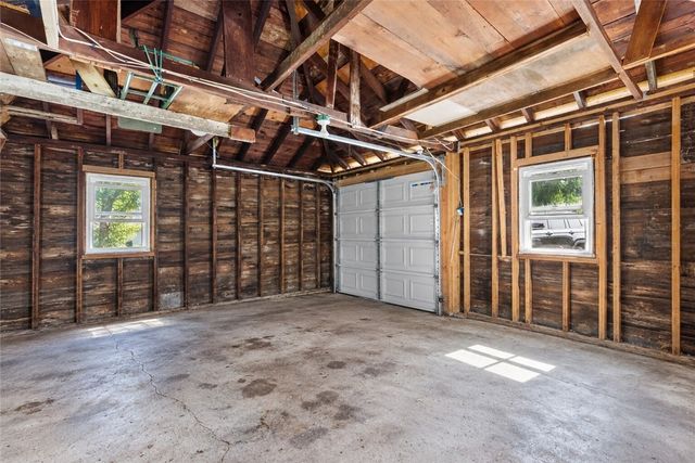 1356 S Broadway, East Providence, RI 02914