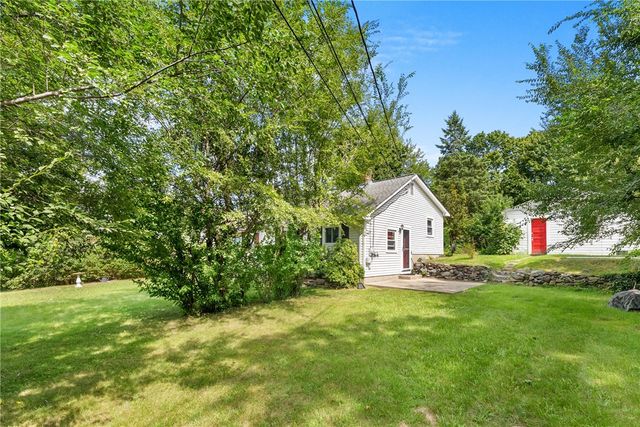 1356 S Broadway, East Providence, RI 02914