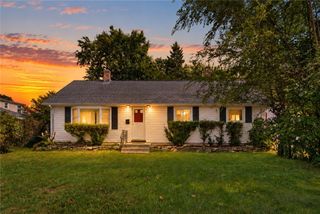 1356 S Broadway, East Providence, RI 02914