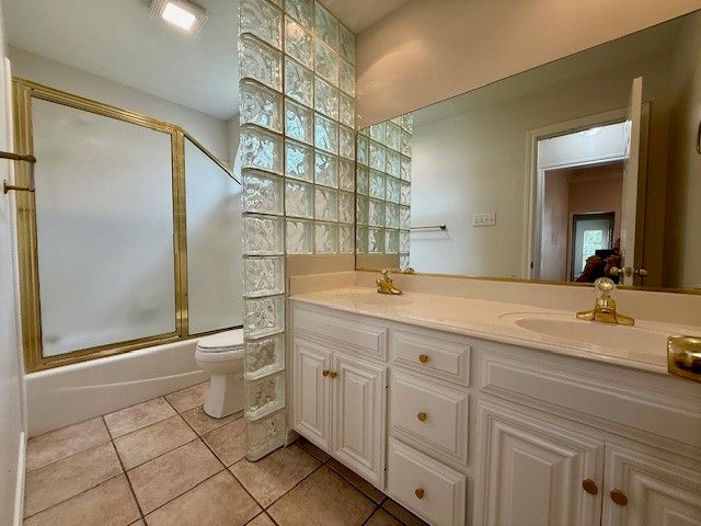 6308 Glen Echo Lane, Arlington, TX 76001