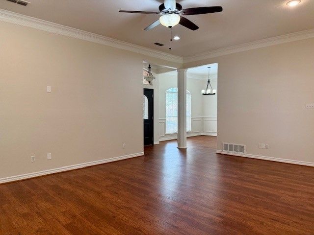 6308 Glen Echo Lane, Arlington, TX 76001