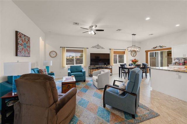 2124 E Desert Greens Drive, Fort Mohave, AZ 86426