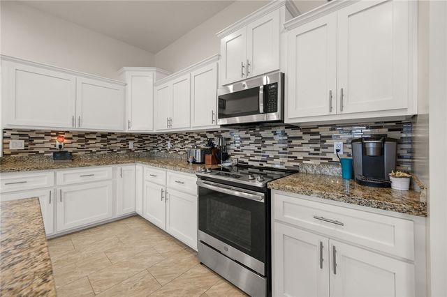 2124 E Desert Greens Drive, Fort Mohave, AZ 86426