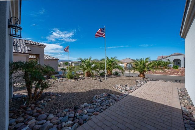 2124 E Desert Greens Drive, Fort Mohave, AZ 86426