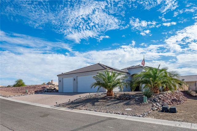 2124 E Desert Greens Drive, Fort Mohave, AZ 86426
