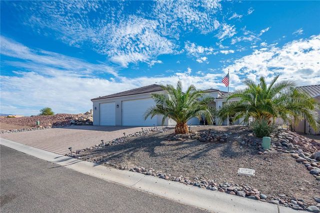 2124 E Desert Greens Drive, Fort Mohave, AZ 86426