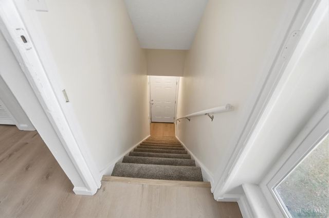 2456 Mustang Drive, Cincinnati, OH 45211