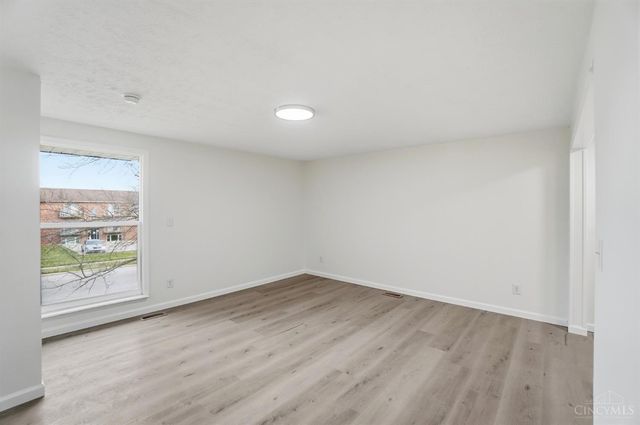 2456 Mustang Drive, Cincinnati, OH 45211