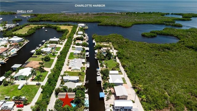 16186 Antigua WAY, Bokeelia, FL 33922