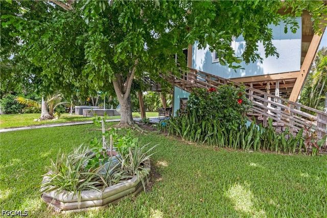 16186 Antigua WAY, Bokeelia, FL 33922