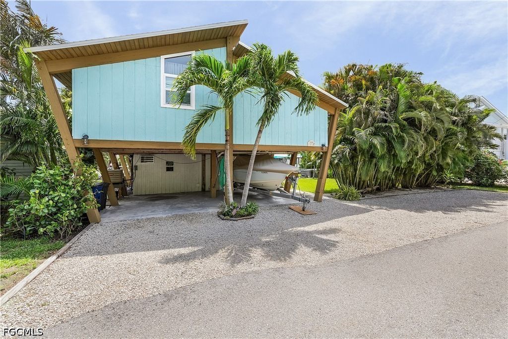 16186 Antigua WAY, Bokeelia, FL 33922