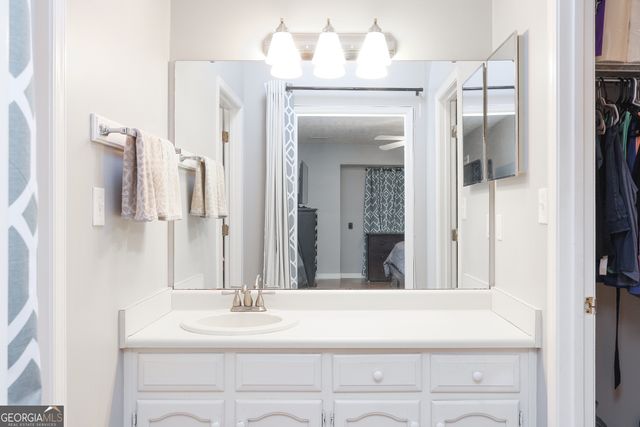 100 Dunsnay Way, Peachtree City, GA 30269