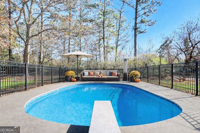 100 Dunsnay Way, Peachtree City, GA 30269