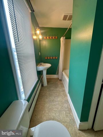 440 N RAILROAD ST, Palmyra, PA 17078