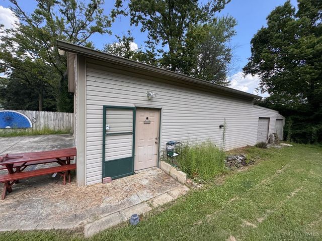 10528 Pottinger Road, Colerain Twp, OH 45251