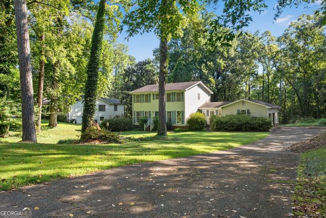 1255 Lake Charles Drive, Roswell, GA 30075