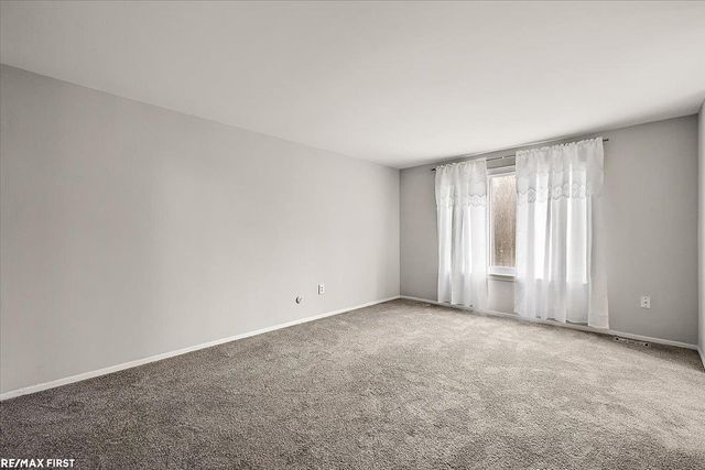 1831 North Lake Drive, Troy, MI 48083