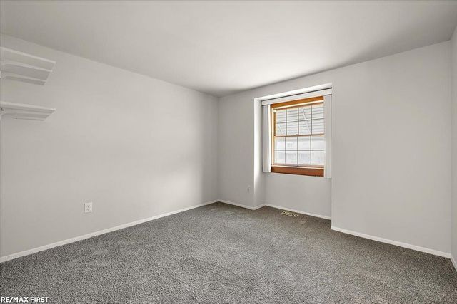 1831 North Lake Drive, Troy, MI 48083