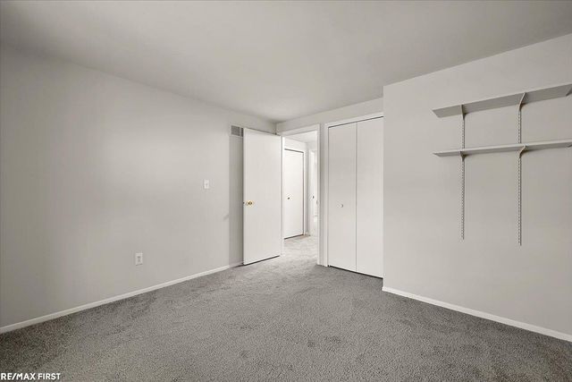 1831 North Lake Drive, Troy, MI 48083